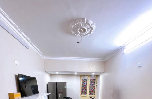 Cho thuê nhà riêng nguyên căn ngõ ba gác Ngọc Hà - Ba Đình - 30m - 4 tầng - 14 triệu